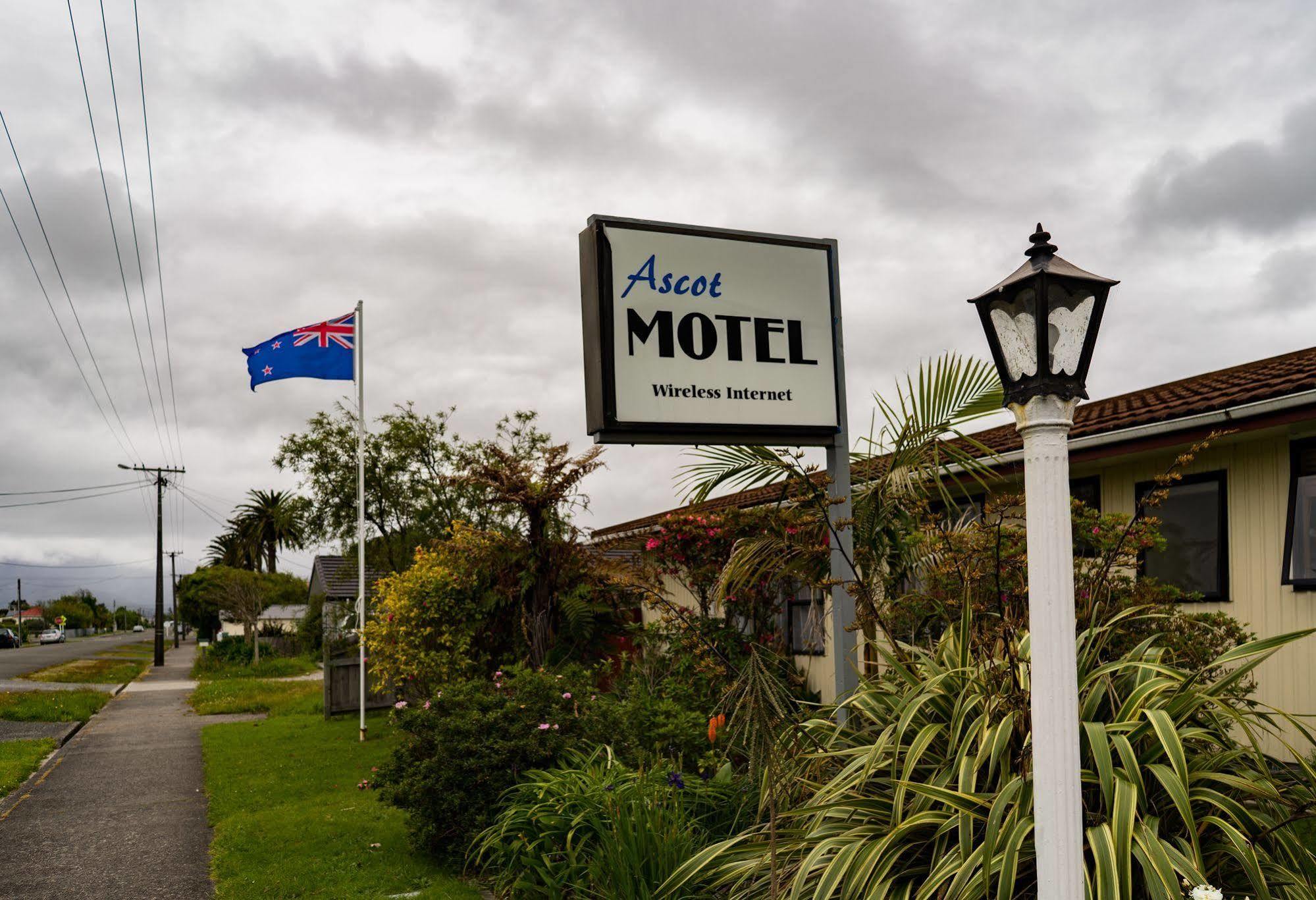 Ascot Motor Lodge Westport Extérieur photo